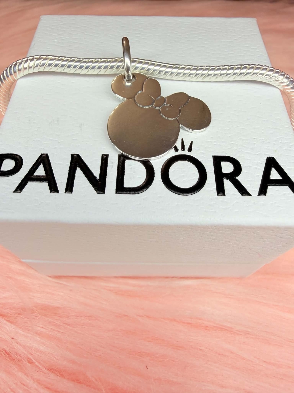 PANDORA Silver Minnie Mouse Charm Pendant - Picture 2 of 4
